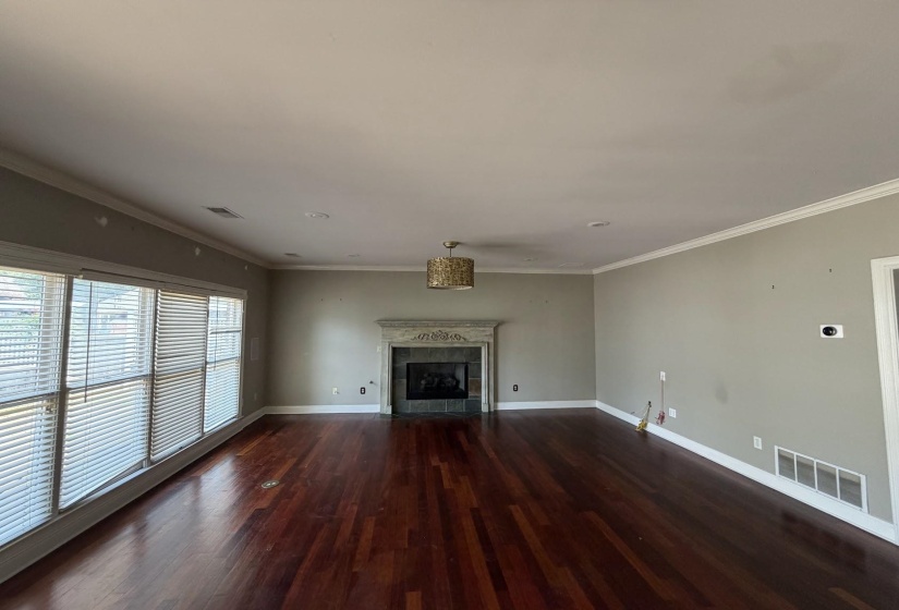 9325 BEAVER VALLEY LN, Cordova, Tennessee 38018, 5 Bedroom Bedrooms, 9 Room Rooms,3.1 BathroomBathrooms,Residential,For Sale,BEAVER VALLEY,0,10228593
