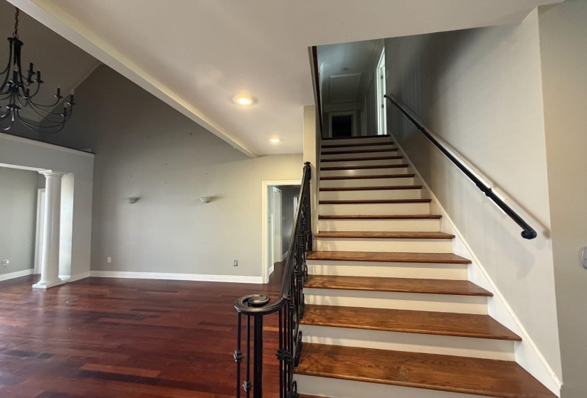 9325 BEAVER VALLEY LN, Cordova, Tennessee 38018, 5 Bedroom Bedrooms, 9 Room Rooms,3.1 BathroomBathrooms,Residential,For Sale,BEAVER VALLEY,0,10228593