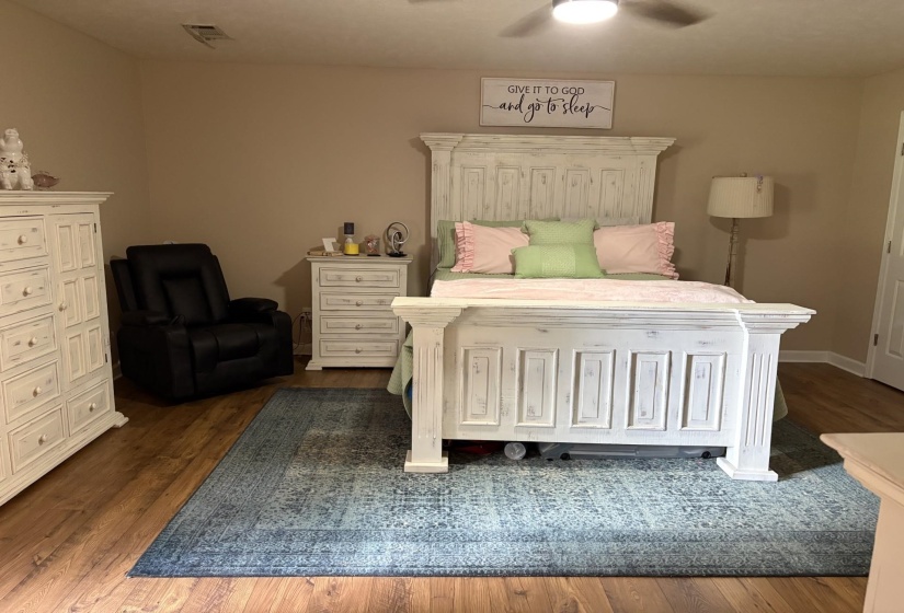 90 FARMER TRL, Atoka, Tennessee 38004, 3 Bedroom Bedrooms, 5 Room Rooms,2 BathroomBathrooms,Residential,For Sale,FARMER,0,10228597