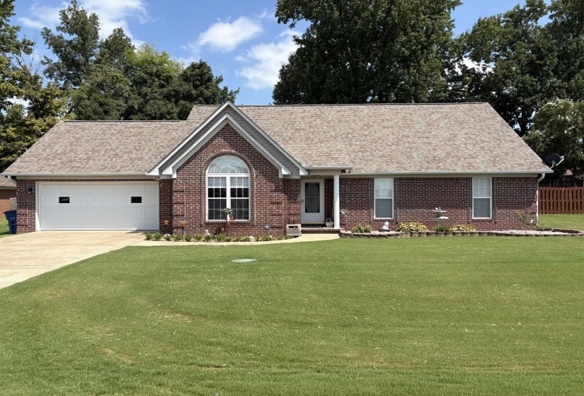 90 FARMER TRL, Atoka, Tennessee 38004, 3 Bedroom Bedrooms, 5 Room Rooms,2 BathroomBathrooms,Residential,For Sale,FARMER,0,10228597