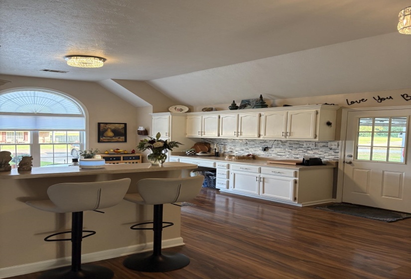 90 FARMER TRL, Atoka, Tennessee 38004, 3 Bedroom Bedrooms, 5 Room Rooms,2 BathroomBathrooms,Residential,For Sale,FARMER,0,10228597