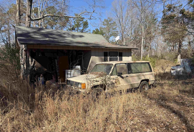 4155 POWELL CHAPEL RD, Middleton, Tennessee 38052-4026, 6 Bedroom Bedrooms, 12 Room Rooms,3 BathroomBathrooms,Residential,For Sale,POWELL CHAPEL,0,10228600