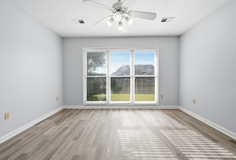 1035 STABLE RUN DR, Cordova, Tennessee 38018, 4 Bedroom Bedrooms, 4 Room Rooms,2.1 BathroomBathrooms,Residential,For Sale,STABLE RUN,0,10228602