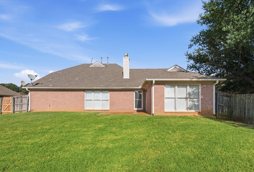 1035 STABLE RUN DR, Cordova, Tennessee 38018, 4 Bedroom Bedrooms, 4 Room Rooms,2.1 BathroomBathrooms,Residential,For Sale,STABLE RUN,0,10228602