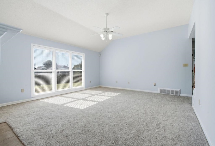 1035 STABLE RUN DR, Cordova, Tennessee 38018, 4 Bedroom Bedrooms, 4 Room Rooms,2.1 BathroomBathrooms,Residential,For Sale,STABLE RUN,0,10228602
