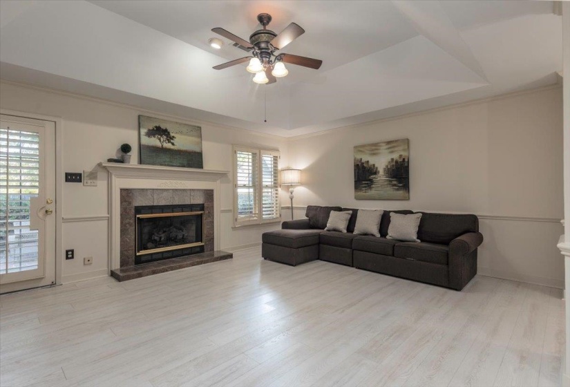 8472 DONEGAL CV, Germantown, Tennessee 38139, 3 Bedroom Bedrooms, 6 Room Rooms,2.1 BathroomBathrooms,Residential,For Sale,DONEGAL,0,10228603