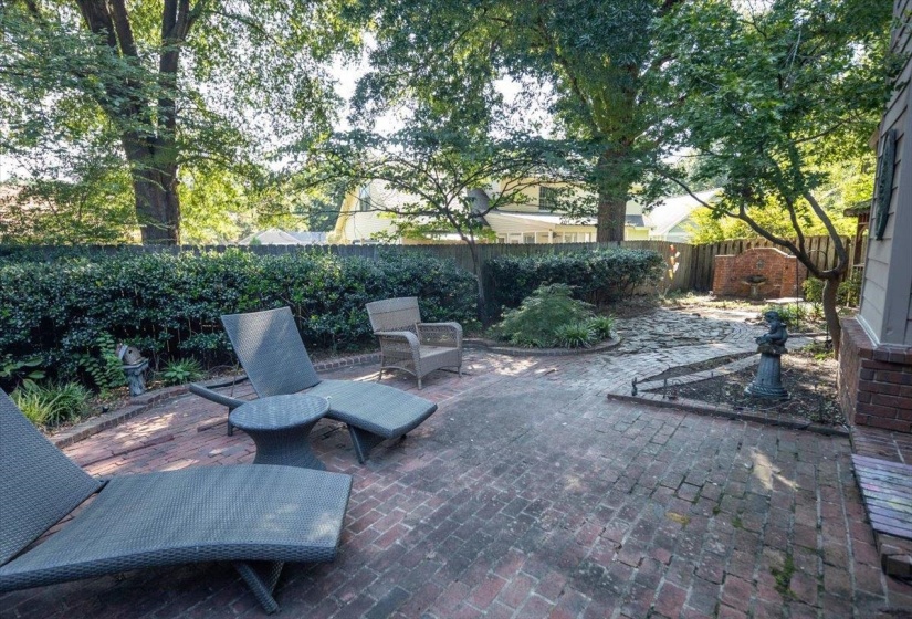 8472 DONEGAL CV, Germantown, Tennessee 38139, 3 Bedroom Bedrooms, 6 Room Rooms,2.1 BathroomBathrooms,Residential,For Sale,DONEGAL,0,10228603