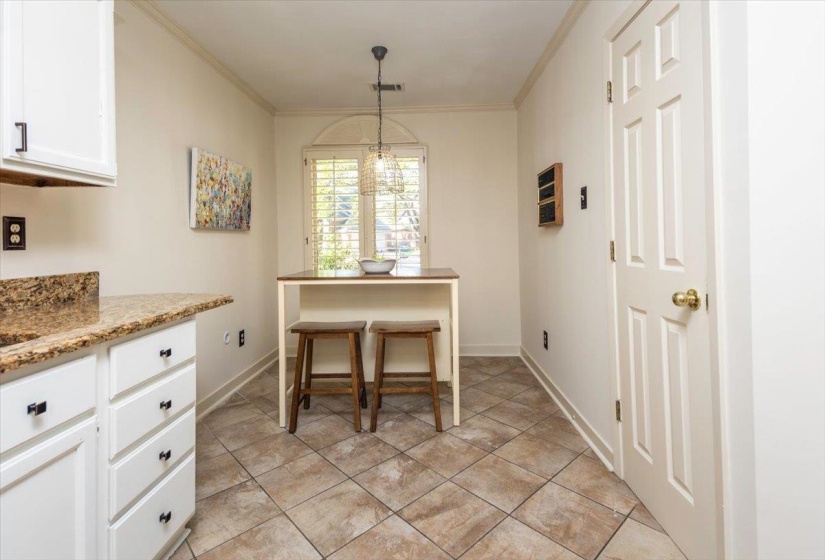 8472 DONEGAL CV, Germantown, Tennessee 38139, 3 Bedroom Bedrooms, 6 Room Rooms,2.1 BathroomBathrooms,Residential,For Sale,DONEGAL,0,10228603