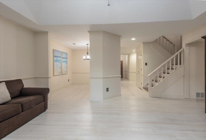8472 DONEGAL CV, Germantown, Tennessee 38139, 3 Bedroom Bedrooms, 6 Room Rooms,2.1 BathroomBathrooms,Residential,For Sale,DONEGAL,0,10228603