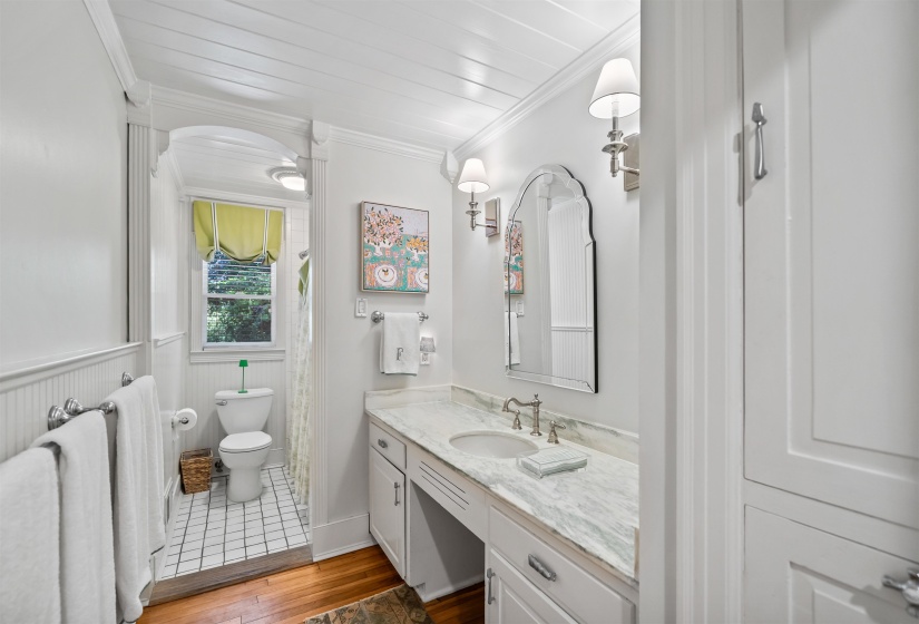 98 GROVE PARK ST, Memphis, Tennessee 38117, 5 Bedroom Bedrooms, 9 Room Rooms,3 BathroomBathrooms,Residential,For Sale,GROVE PARK,0,10228605