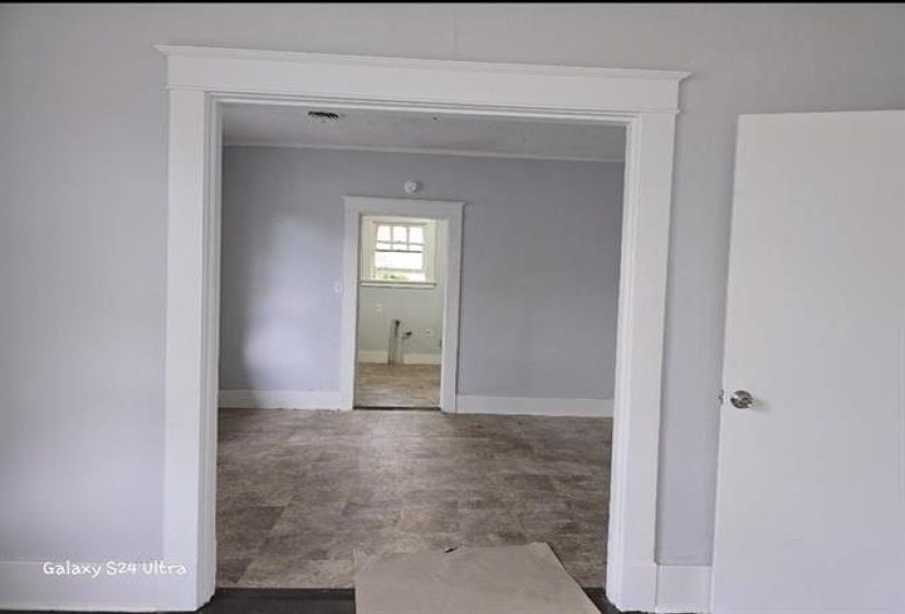 1184 SAXON AVE, Memphis, Tennessee 38106, 2 Bedroom Bedrooms, 5 Room Rooms,1 BathroomBathrooms,Residential,For Sale,SAXON,0,10228607