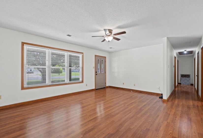 267 NANCYE REEDER DR, Munford, Tennessee 38058, 3 Bedroom Bedrooms, 8 Room Rooms,2 BathroomBathrooms,Residential,For Sale,NANCYE REEDER,0,10228615
