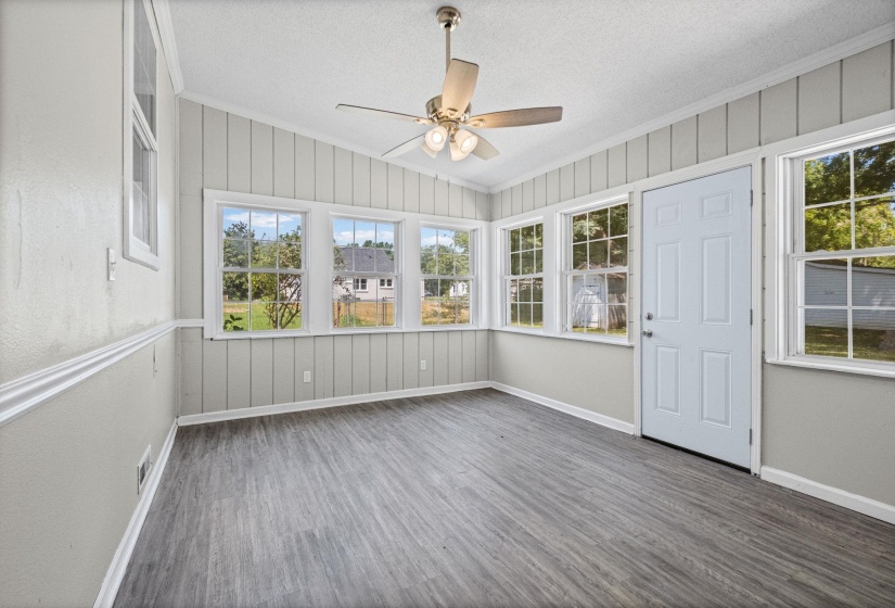 46 CHARLES AVE, Munford, Tennessee 38058, 4 Bedroom Bedrooms, 9 Room Rooms,2 BathroomBathrooms,Residential,For Sale,CHARLES,0,10228618