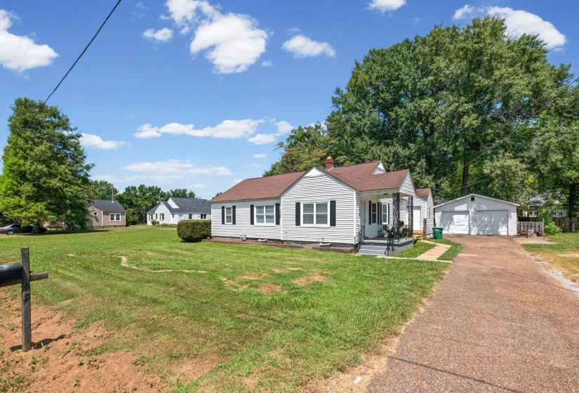 46 CHARLES AVE, Munford, Tennessee 38058, 4 Bedroom Bedrooms, 9 Room Rooms,2 BathroomBathrooms,Residential,For Sale,CHARLES,0,10228618