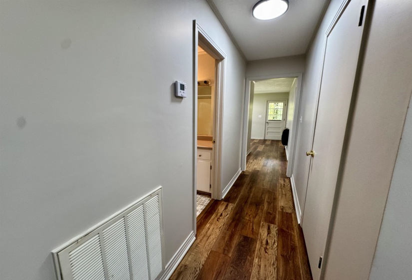 1550 COUNTY HOME RD, Savannah, Tennessee 38372, 3 Bedroom Bedrooms, 7 Room Rooms,1 BathroomBathrooms,Residential,For Sale,COUNTY HOME,0,10228619