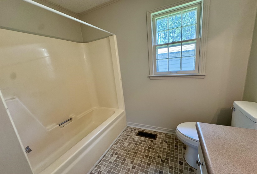 1550 COUNTY HOME RD, Savannah, Tennessee 38372, 3 Bedroom Bedrooms, 7 Room Rooms,1 BathroomBathrooms,Residential,For Sale,COUNTY HOME,0,10228619