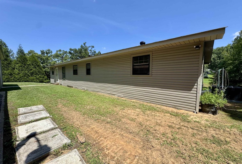 1550 COUNTY HOME RD, Savannah, Tennessee 38372, 3 Bedroom Bedrooms, 7 Room Rooms,1 BathroomBathrooms,Residential,For Sale,COUNTY HOME,0,10228619