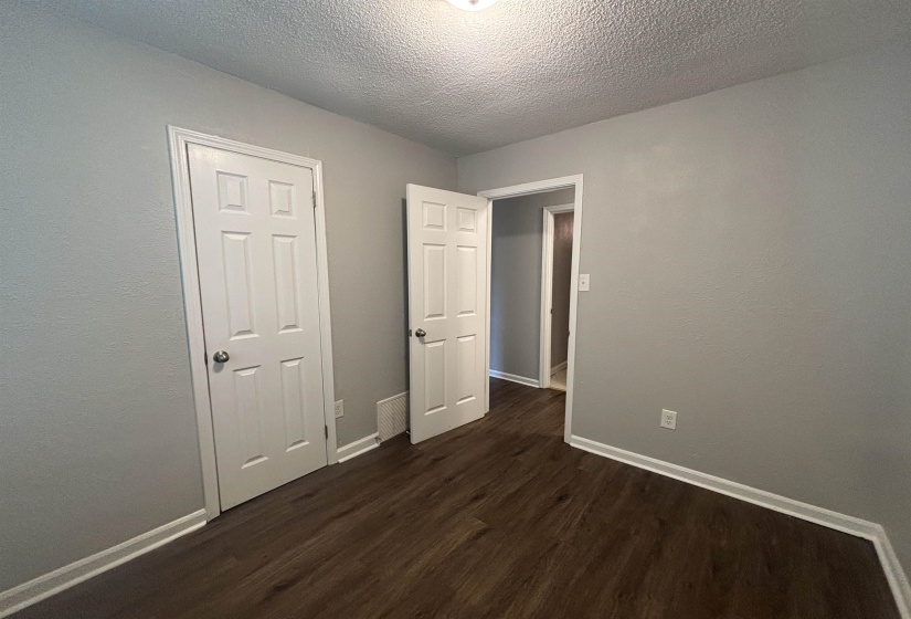 2986 LAKE PARK RD, Memphis, Tennessee 38127, 3 Bedroom Bedrooms, 6 Room Rooms,1.1 BathroomBathrooms,Residential,For Sale,LAKE PARK,0,10228626