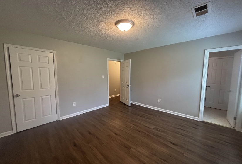 2986 LAKE PARK RD, Memphis, Tennessee 38127, 3 Bedroom Bedrooms, 6 Room Rooms,1.1 BathroomBathrooms,Residential,For Sale,LAKE PARK,0,10228626