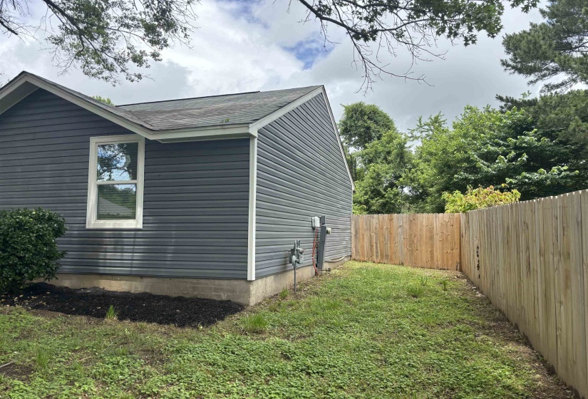 2986 LAKE PARK RD, Memphis, Tennessee 38127, 3 Bedroom Bedrooms, 6 Room Rooms,1.1 BathroomBathrooms,Residential,For Sale,LAKE PARK,0,10228626
