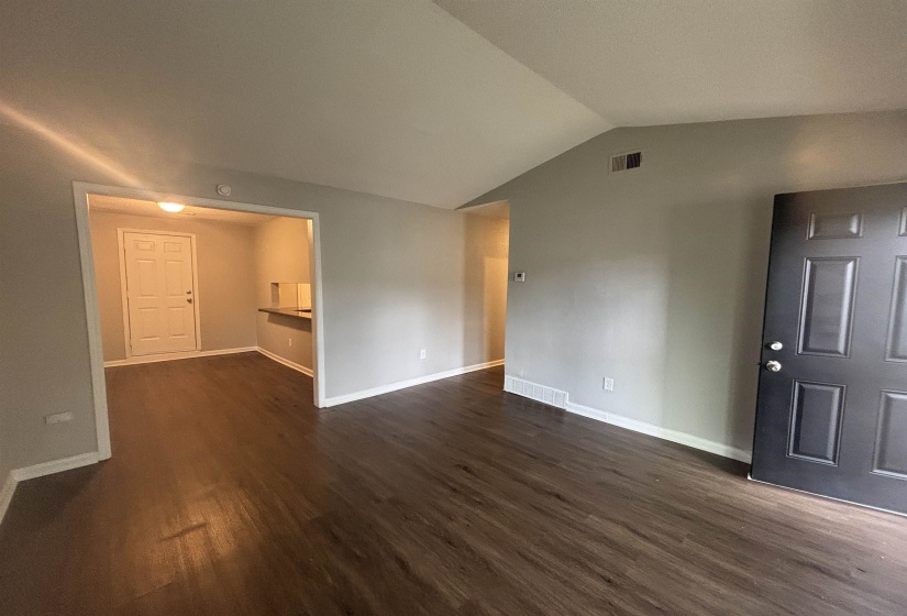 2986 LAKE PARK RD, Memphis, Tennessee 38127, 3 Bedroom Bedrooms, 6 Room Rooms,1.1 BathroomBathrooms,Residential,For Sale,LAKE PARK,0,10228626