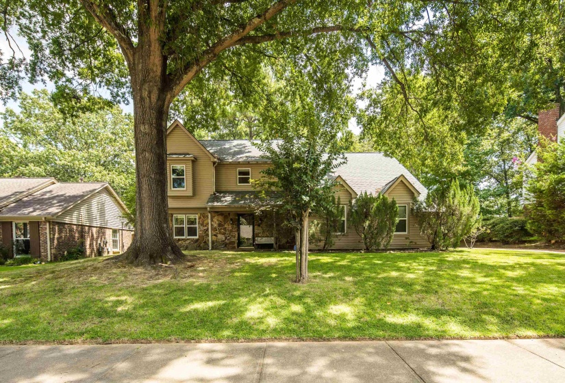 2088 ALLENBY RD, Germantown, Tennessee 38139, 4 Bedroom Bedrooms, 8 Room Rooms,2.1 BathroomBathrooms,Residential,For Sale,ALLENBY,0,10228631