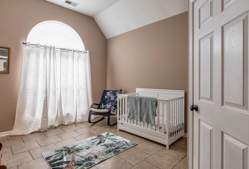 951 NESTING WOOD CIR, Memphis, Tennessee 38018, 4 Bedroom Bedrooms, 6 Room Rooms,2 BathroomBathrooms,Residential,For Sale,NESTING WOOD,0,10228646