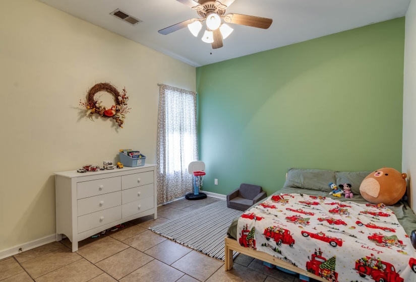 951 NESTING WOOD CIR, Memphis, Tennessee 38018, 4 Bedroom Bedrooms, 6 Room Rooms,2 BathroomBathrooms,Residential,For Sale,NESTING WOOD,0,10228646