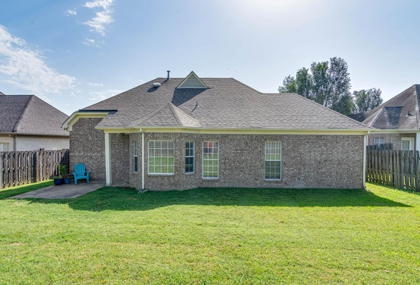 951 NESTING WOOD CIR, Memphis, Tennessee 38018, 4 Bedroom Bedrooms, 6 Room Rooms,2 BathroomBathrooms,Residential,For Sale,NESTING WOOD,0,10228646