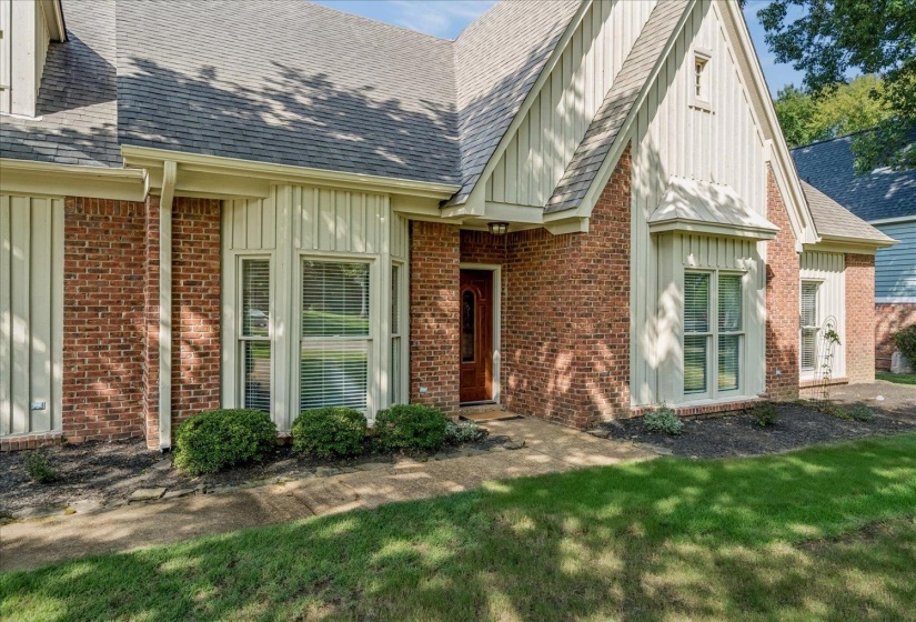 10569 TENBY CV, Collierville, Tennessee 38017, 5 Bedroom Bedrooms, 9 Room Rooms,3 BathroomBathrooms,Residential,For Sale,TENBY,0,10228647