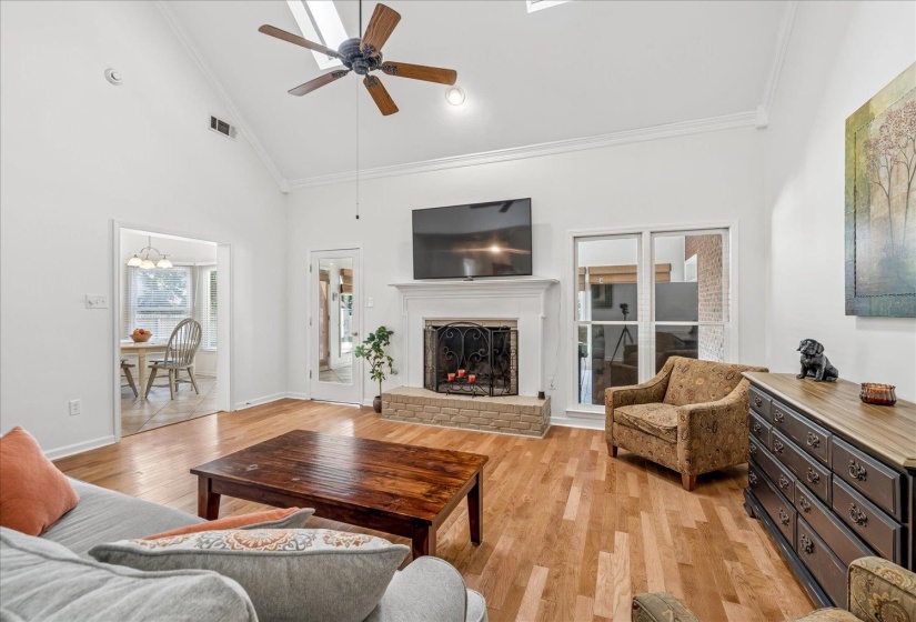 10569 TENBY CV, Collierville, Tennessee 38017, 5 Bedroom Bedrooms, 9 Room Rooms,3 BathroomBathrooms,Residential,For Sale,TENBY,0,10228647