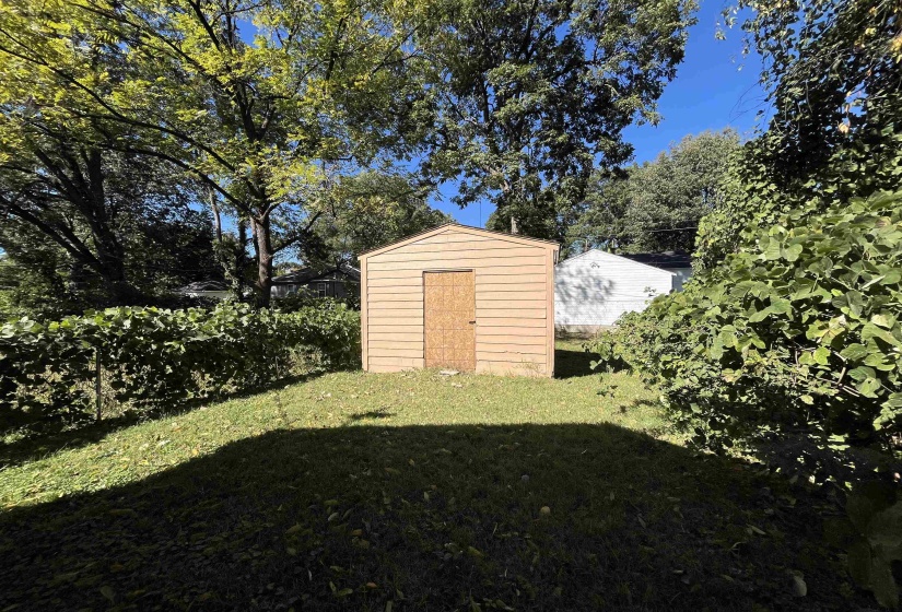 2868 CHOCTAW AVE, Memphis, Tennessee 38114, 1 Bedroom Bedrooms, 5 Room Rooms,1 BathroomBathrooms,Residential,For Sale,CHOCTAW,0,10228652