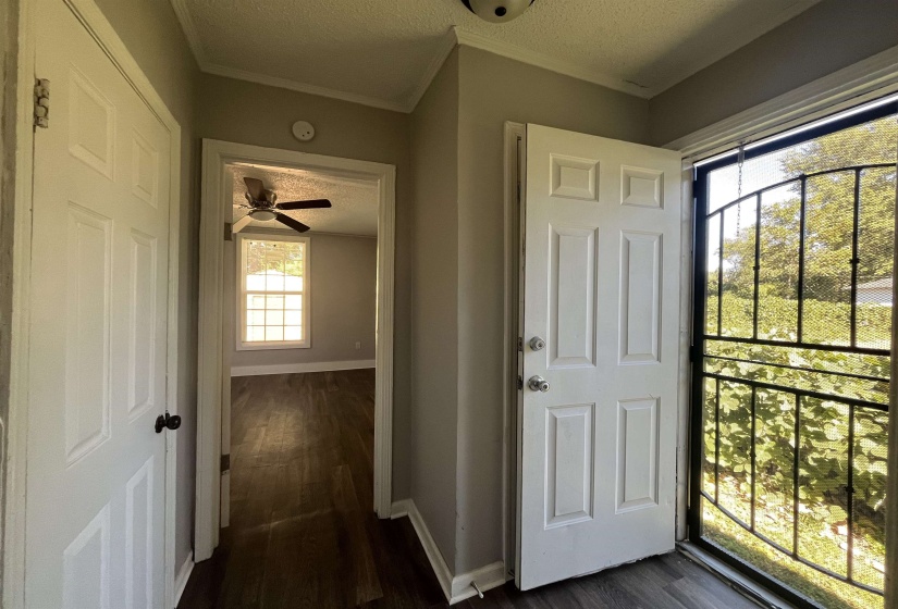 2868 CHOCTAW AVE, Memphis, Tennessee 38114, 1 Bedroom Bedrooms, 5 Room Rooms,1 BathroomBathrooms,Residential,For Sale,CHOCTAW,0,10228652