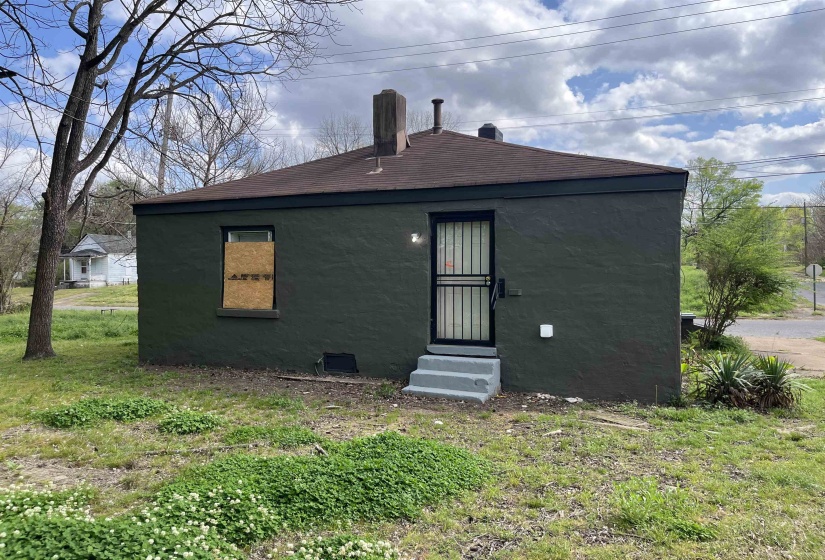 90 TRIGG AVE, Memphis, Tennessee 38106, 2 Bedroom Bedrooms, 4 Room Rooms,1 BathroomBathrooms,Residential,For Sale,TRIGG,0,10228653