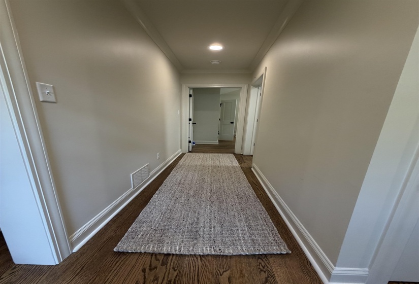 3697 CHARLESWOOD AVE, Memphis, Tennessee 38122, 3 Bedroom Bedrooms, 6 Room Rooms,3 BathroomBathrooms,Residential,For Sale,CHARLESWOOD,0,10228655