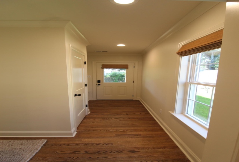 3697 CHARLESWOOD AVE, Memphis, Tennessee 38122, 3 Bedroom Bedrooms, 6 Room Rooms,3 BathroomBathrooms,Residential,For Sale,CHARLESWOOD,0,10228655