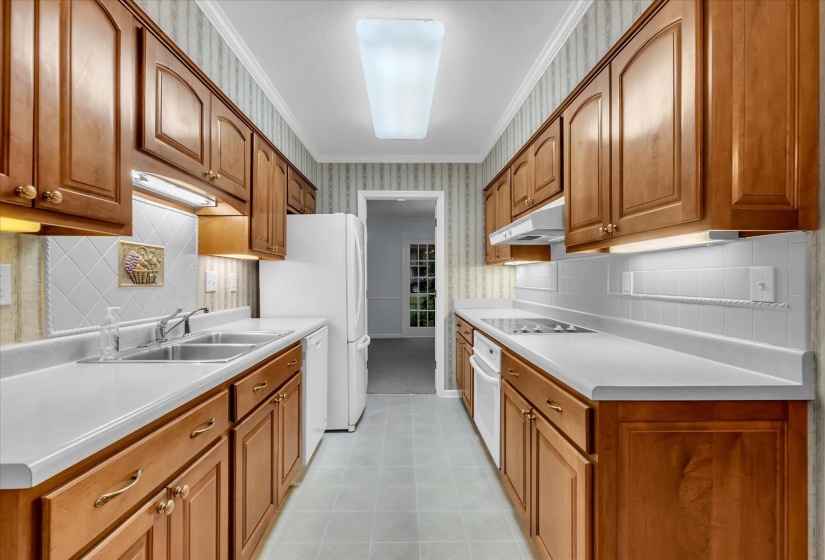 6830 MONAN CV, Memphis, Tennessee 38119, 4 Bedroom Bedrooms, 9 Room Rooms,2.1 BathroomBathrooms,Residential,For Sale,MONAN,0,10228657
