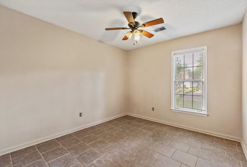 7009 ROCKY CREEK DR, Memphis, Tennessee 38125, 3 Bedroom Bedrooms, 6 Room Rooms,2 BathroomBathrooms,Residential,For Sale,ROCKY CREEK,0,10223349