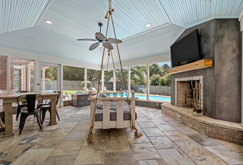 947 VALLEYVIEW LN, Collierville, Tennessee 38017, 5 Bedroom Bedrooms, 11 Room Rooms,3.1 BathroomBathrooms,Residential,For Sale,VALLEYVIEW,0,10228671