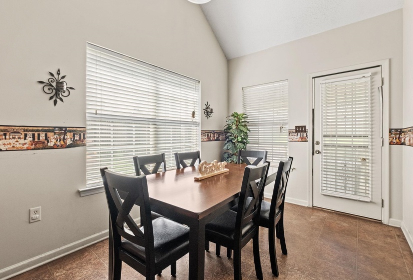 7506 BEVY RIDGE LN, Memphis, Tennessee 38125, 4 Bedroom Bedrooms, 9 Room Rooms,3 BathroomBathrooms,Residential,For Sale,BEVY RIDGE,0,10228676