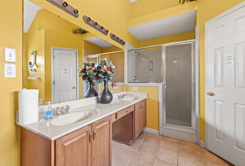 7506 BEVY RIDGE LN, Memphis, Tennessee 38125, 4 Bedroom Bedrooms, 9 Room Rooms,3 BathroomBathrooms,Residential,For Sale,BEVY RIDGE,0,10228676