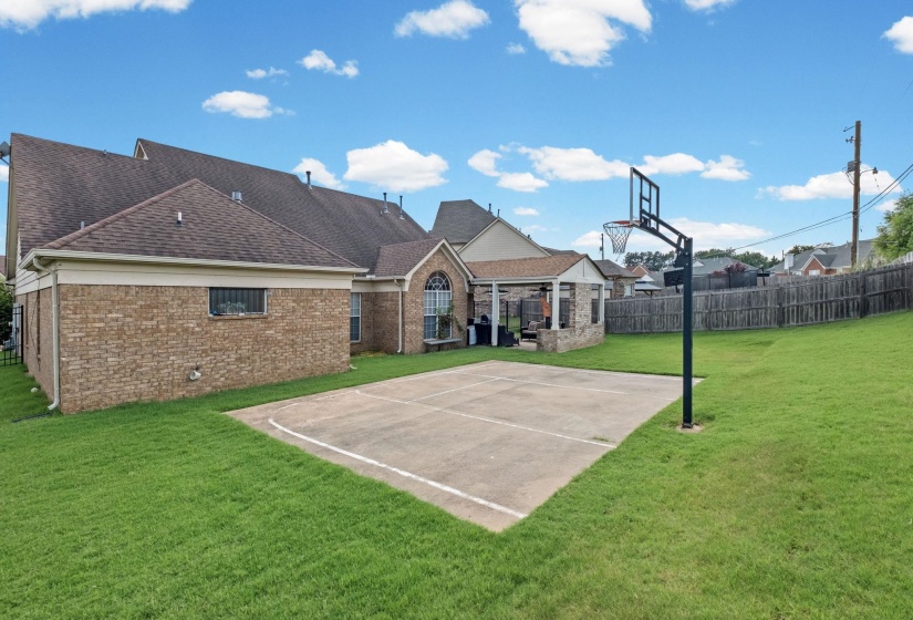 7506 BEVY RIDGE LN, Memphis, Tennessee 38125, 4 Bedroom Bedrooms, 9 Room Rooms,3 BathroomBathrooms,Residential,For Sale,BEVY RIDGE,0,10228676