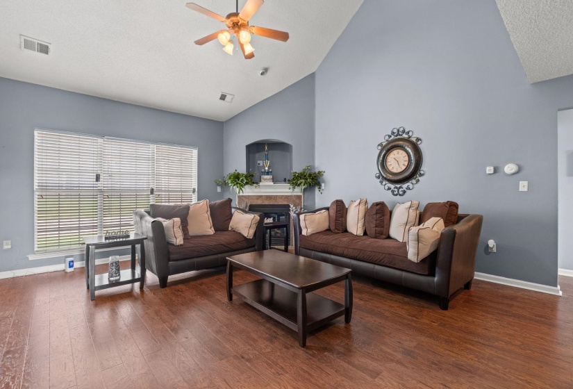 7506 BEVY RIDGE LN, Memphis, Tennessee 38125, 4 Bedroom Bedrooms, 9 Room Rooms,3 BathroomBathrooms,Residential,For Sale,BEVY RIDGE,0,10228676