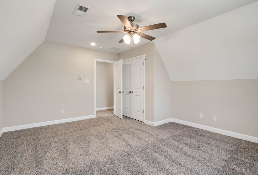 165 HUGHETTA ST, Oakland, Tennessee 38060, 5 Bedroom Bedrooms, 11 Room Rooms,3 BathroomBathrooms,Residential,For Sale,HUGHETTA,0,10228681