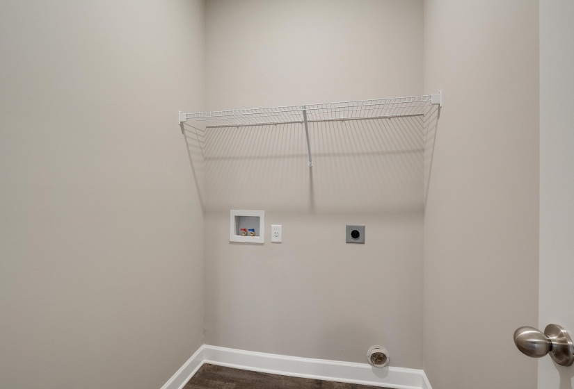 165 HUGHETTA ST, Oakland, Tennessee 38060, 5 Bedroom Bedrooms, 11 Room Rooms,3 BathroomBathrooms,Residential,For Sale,HUGHETTA,0,10228681