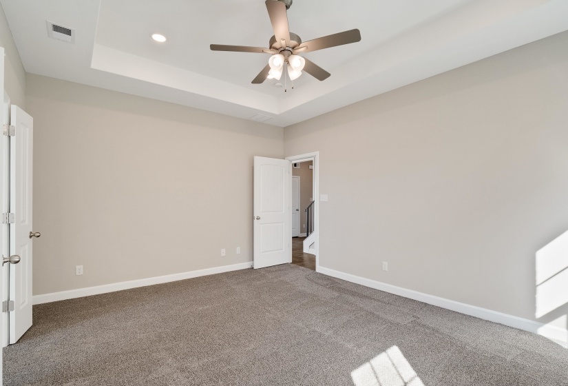 165 HUGHETTA ST, Oakland, Tennessee 38060, 5 Bedroom Bedrooms, 11 Room Rooms,3 BathroomBathrooms,Residential,For Sale,HUGHETTA,0,10228681