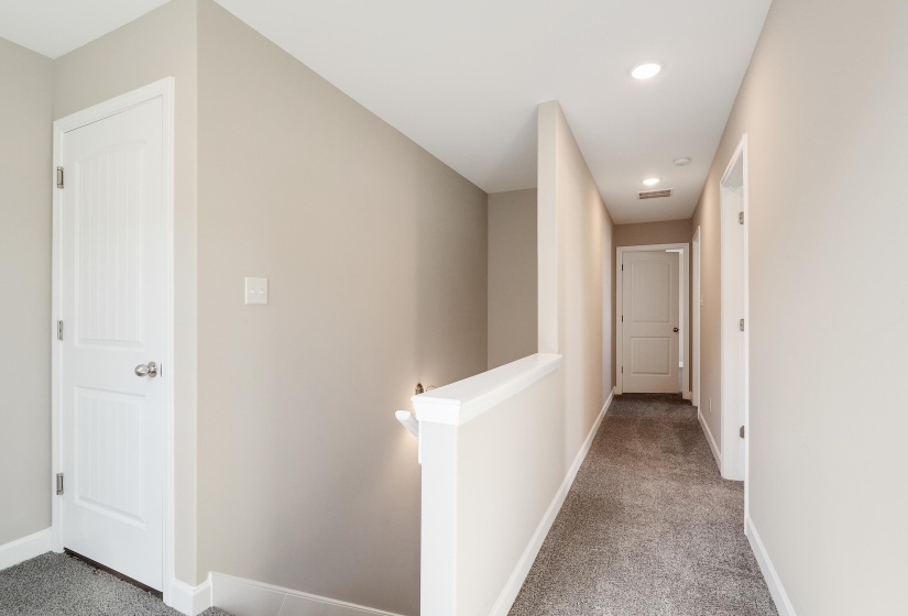 165 HUGHETTA ST, Oakland, Tennessee 38060, 5 Bedroom Bedrooms, 11 Room Rooms,3 BathroomBathrooms,Residential,For Sale,HUGHETTA,0,10228681