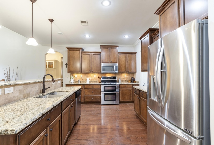 5191 PRAIRIE SKY DR, Lakeland, Tennessee 38002, 4 Bedroom Bedrooms, 2 Room Rooms,3 BathroomBathrooms,Residential,For Sale,PRAIRIE SKY,0,10228682