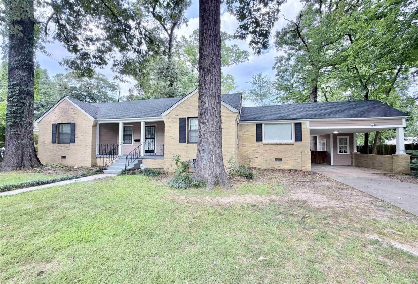 3688 CARRINGTON RD, Memphis, Tennessee 38111, 4 Bedroom Bedrooms, 8 Room Rooms,2 BathroomBathrooms,Residential,For Sale,CARRINGTON,0,10228683