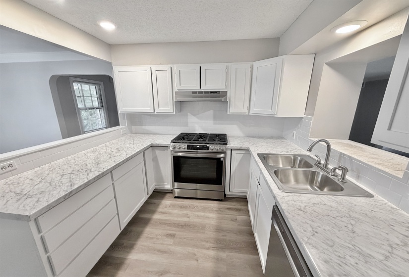 3688 CARRINGTON RD, Memphis, Tennessee 38111, 4 Bedroom Bedrooms, 8 Room Rooms,2 BathroomBathrooms,Residential,For Sale,CARRINGTON,0,10228683